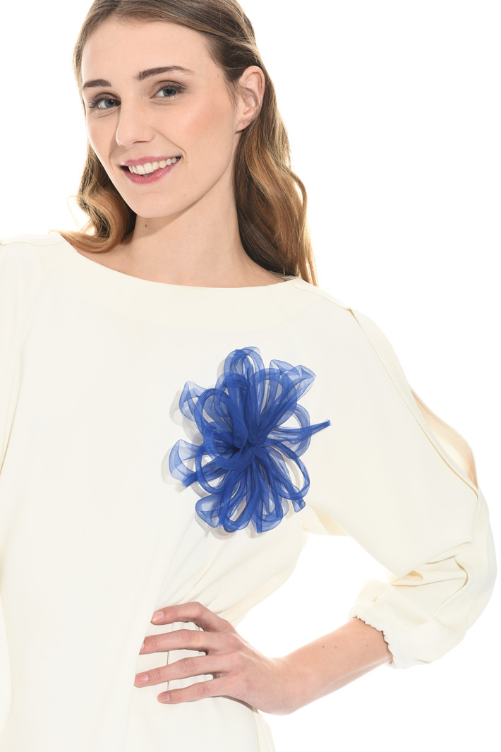Organza flower brooch Diffusione Tessile Organza flower brooch Diffusione Tessile