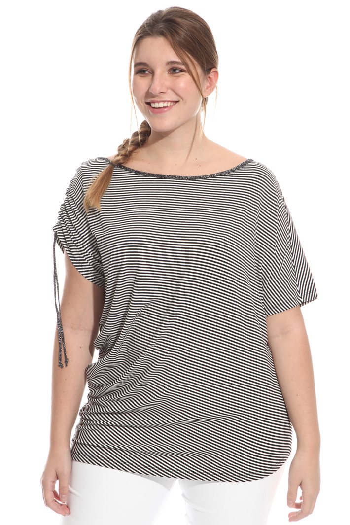 T-shirt con arricciatura Intrend T-shirt con arricciatura Intrend