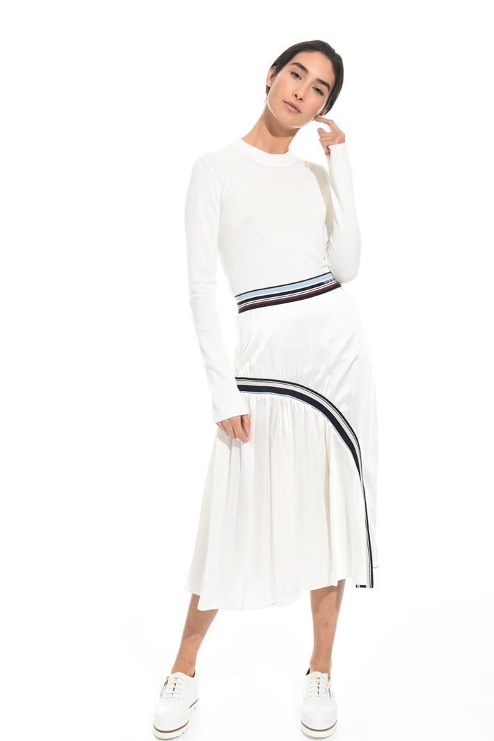 Skirt with elastic inlays Intrend Skirt with elastic inlays Intrend