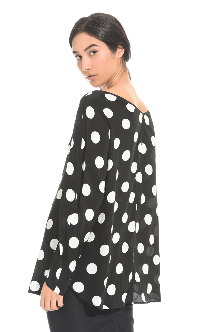 Blusa in crepe de chine Intrend Blusa in crepe de chine Intrend
