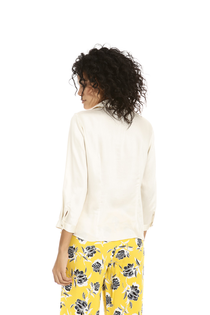 Viscose twill shirt Intrend Viscose twill shirt Intrend