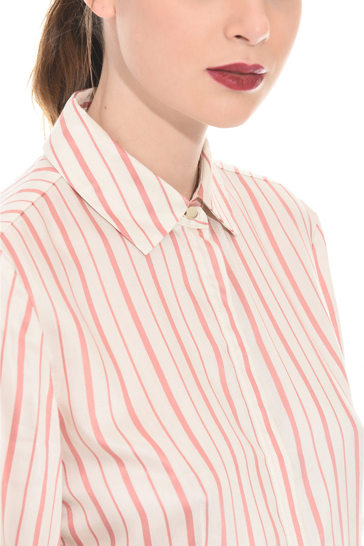 Viscose twill shirt Intrend Viscose twill shirt Intrend