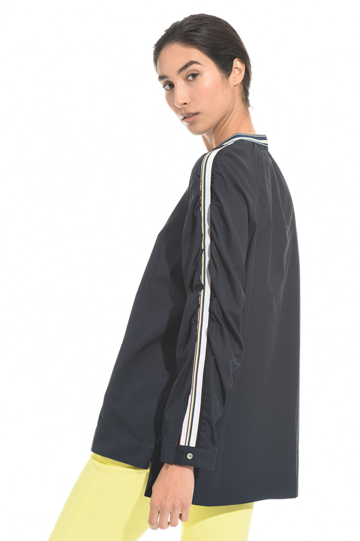 Tunic with elastic inserts Intrend Tunic with elastic inserts Intrend