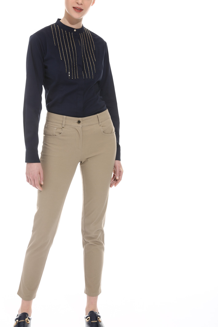 Trousers in stretch fabric Intrend Trousers in stretch fabric Intrend