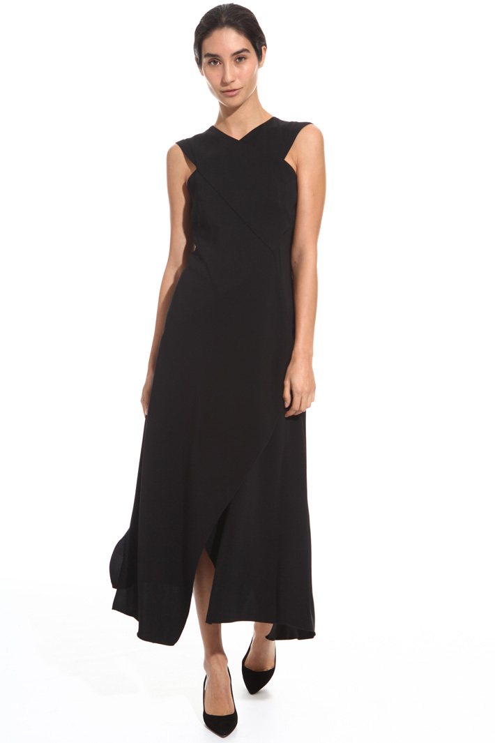 Crossed neckline dress Intrend Crossed neckline dress Intrend