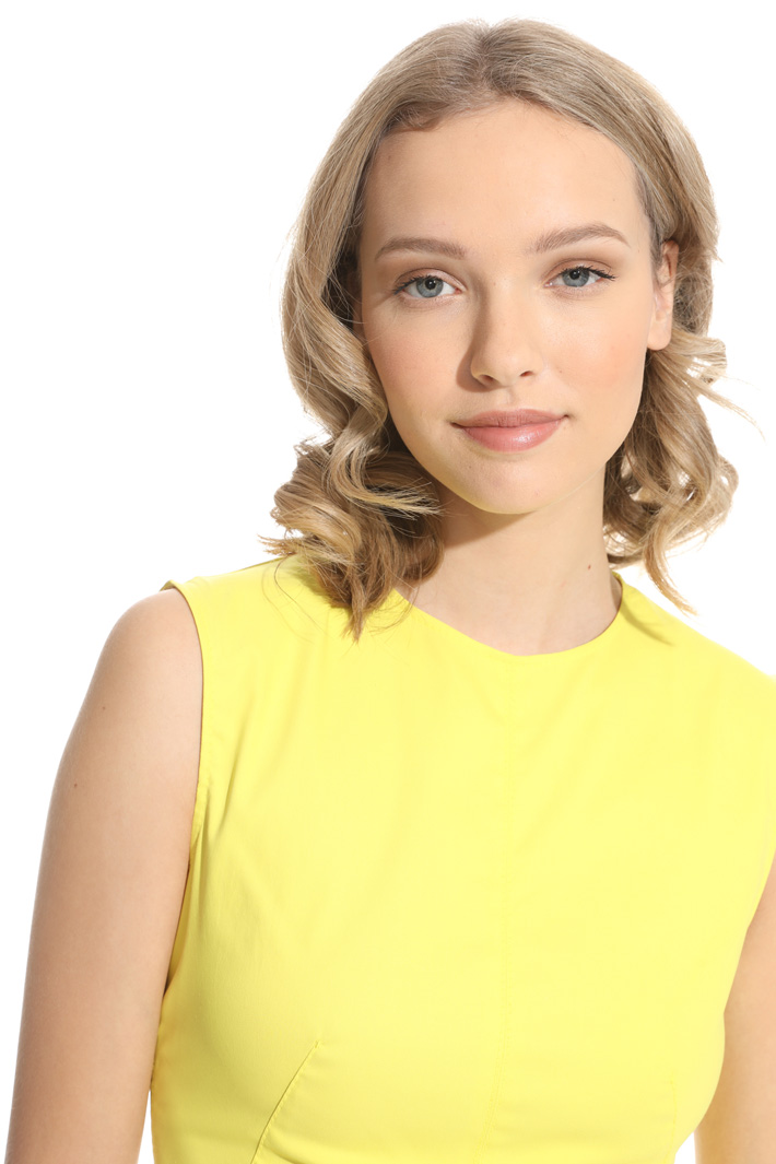 Stretch ruched dress Intrend Stretch ruched dress Intrend