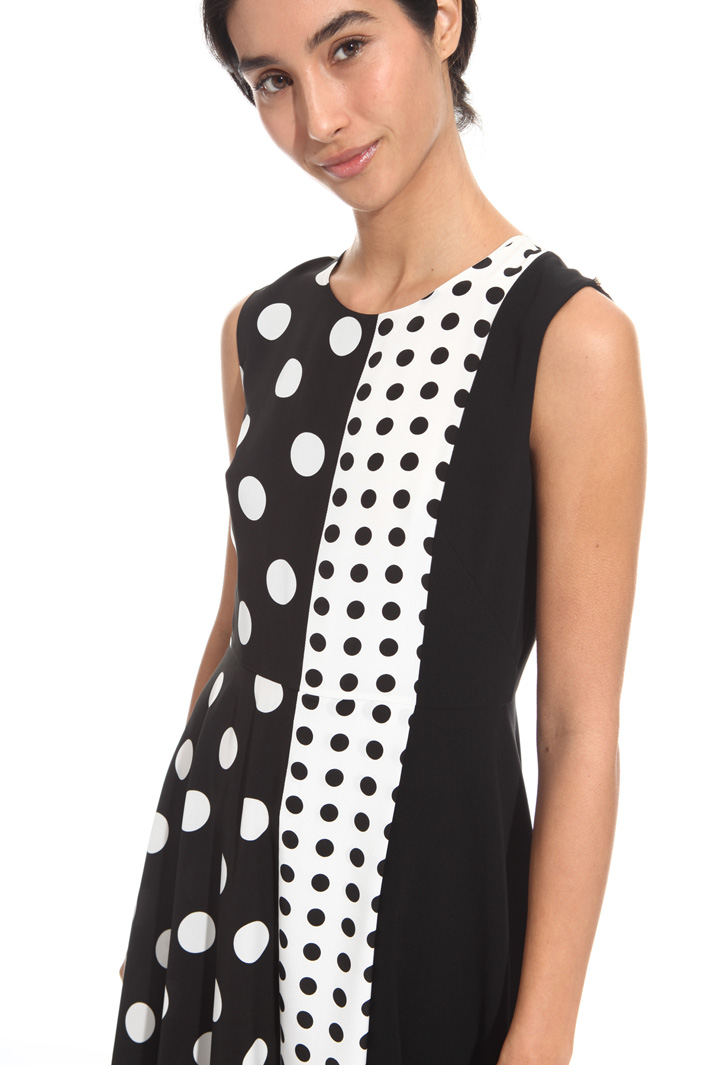 Princess paneled dress Intrend Princess paneled dress Intrend