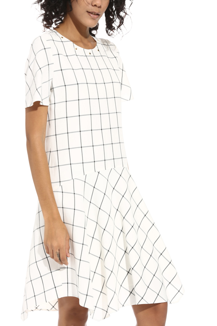 Linen and viscose dress Intrend Linen and viscose dress Intrend