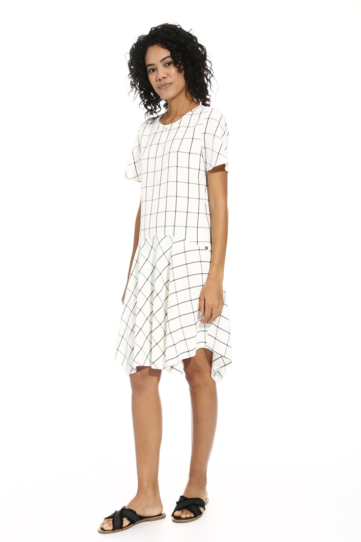 Linen and viscose dress Intrend Linen and viscose dress Intrend