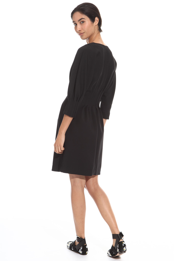 Pleated waist dress Intrend Pleated waist dress Intrend
