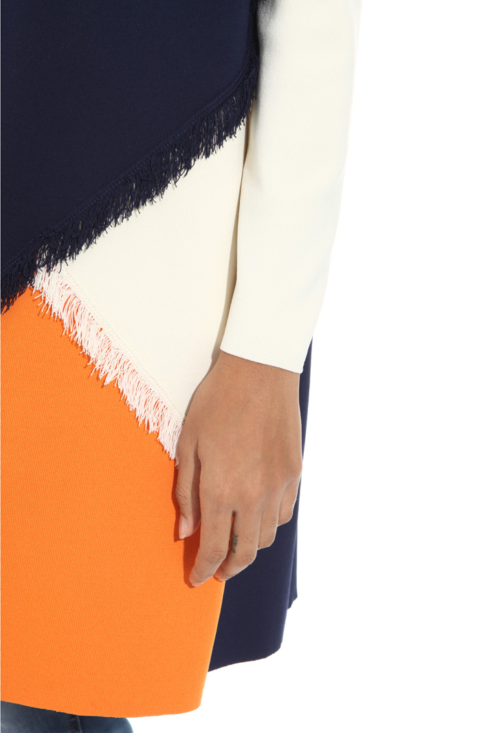 Cardigan in viscosa con frange Intrend Cardigan in viscosa con frange Intrend