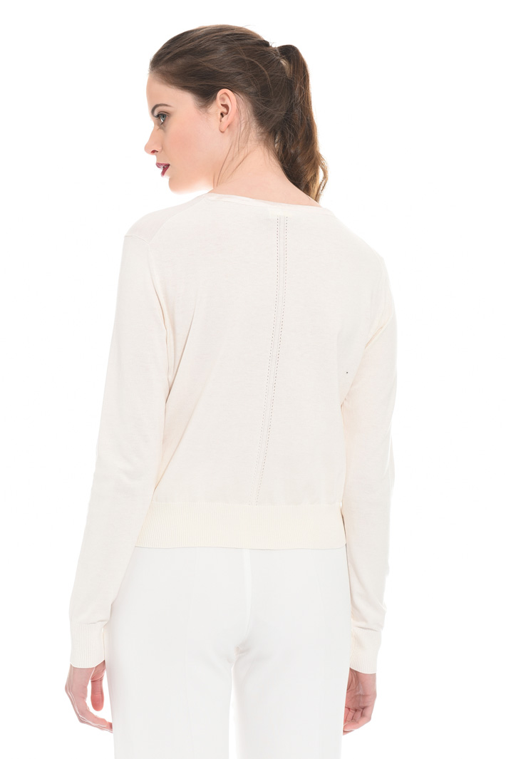 Satin trim shrug Intrend Satin trim shrug Intrend