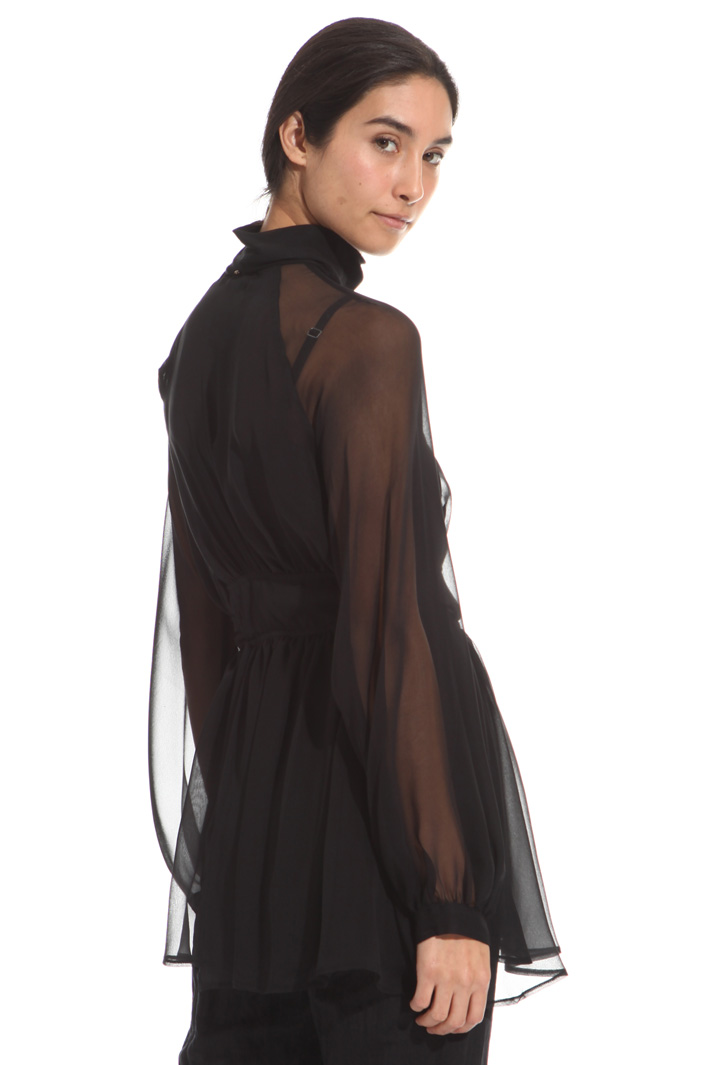 Silk georgette blouse Intrend Silk georgette blouse Intrend