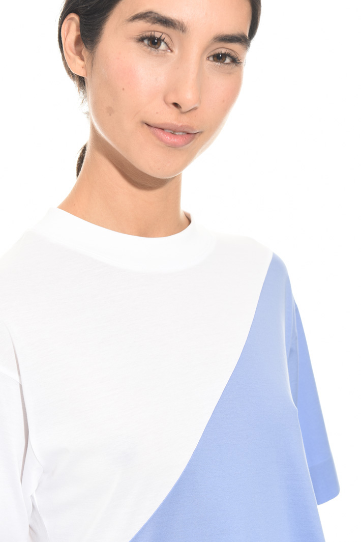 Asymmetrical T-shirt Intrend Asymmetrical T-shirt Intrend
