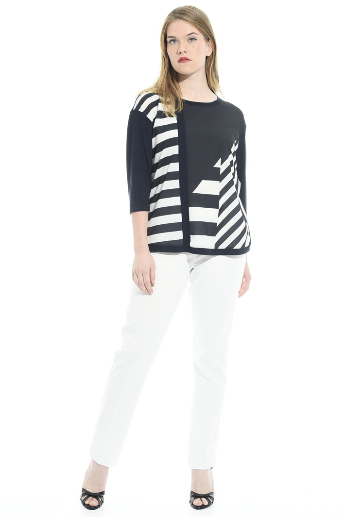 T-shirt in jersey and crepe Intrend T-shirt in jersey and crepe Intrend
