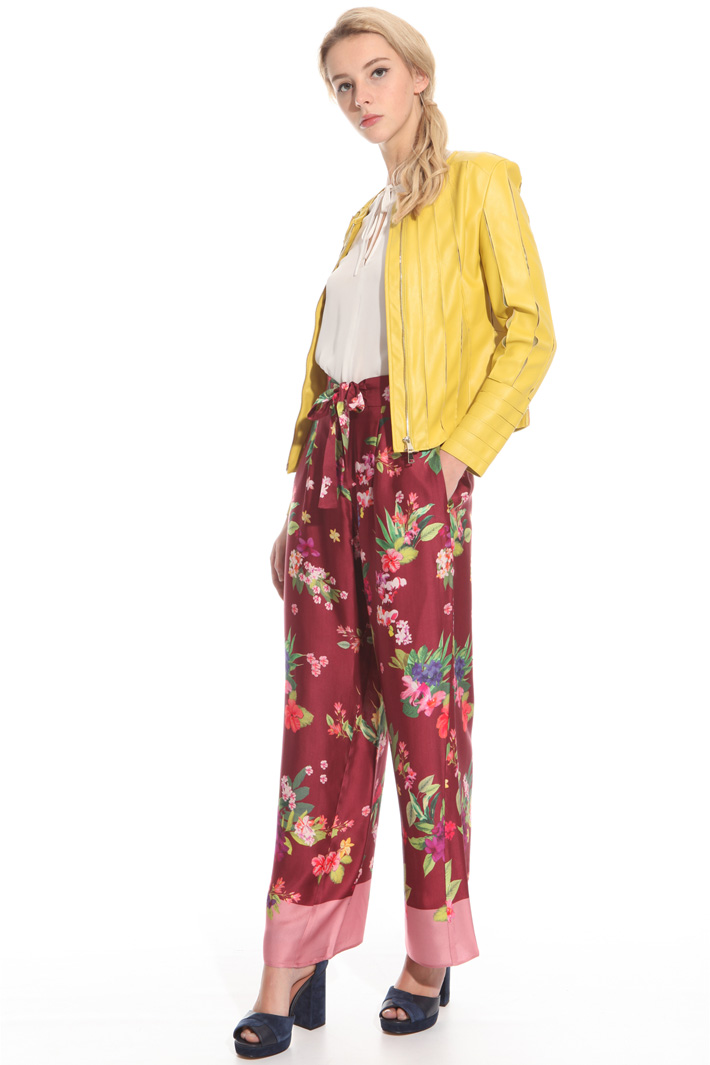 Fitted leatherette jacket Intrend Fitted leatherette jacket Intrend