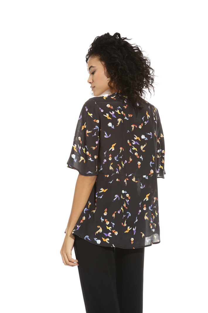Lightweight viscose top Intrend Lightweight viscose top Intrend