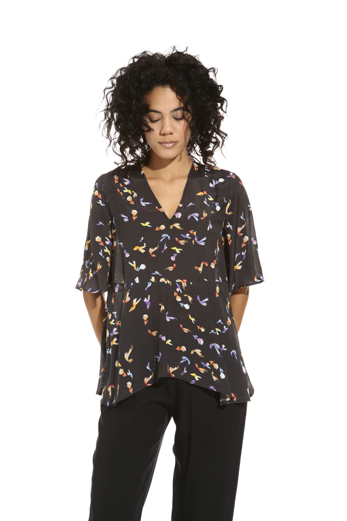 Lightweight viscose top Intrend Lightweight viscose top Intrend