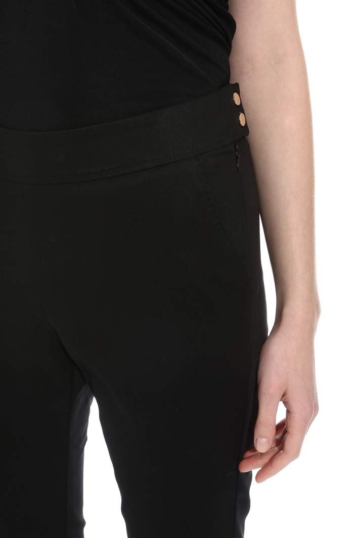 Frilled hem trousers Intrend Frilled hem trousers Intrend