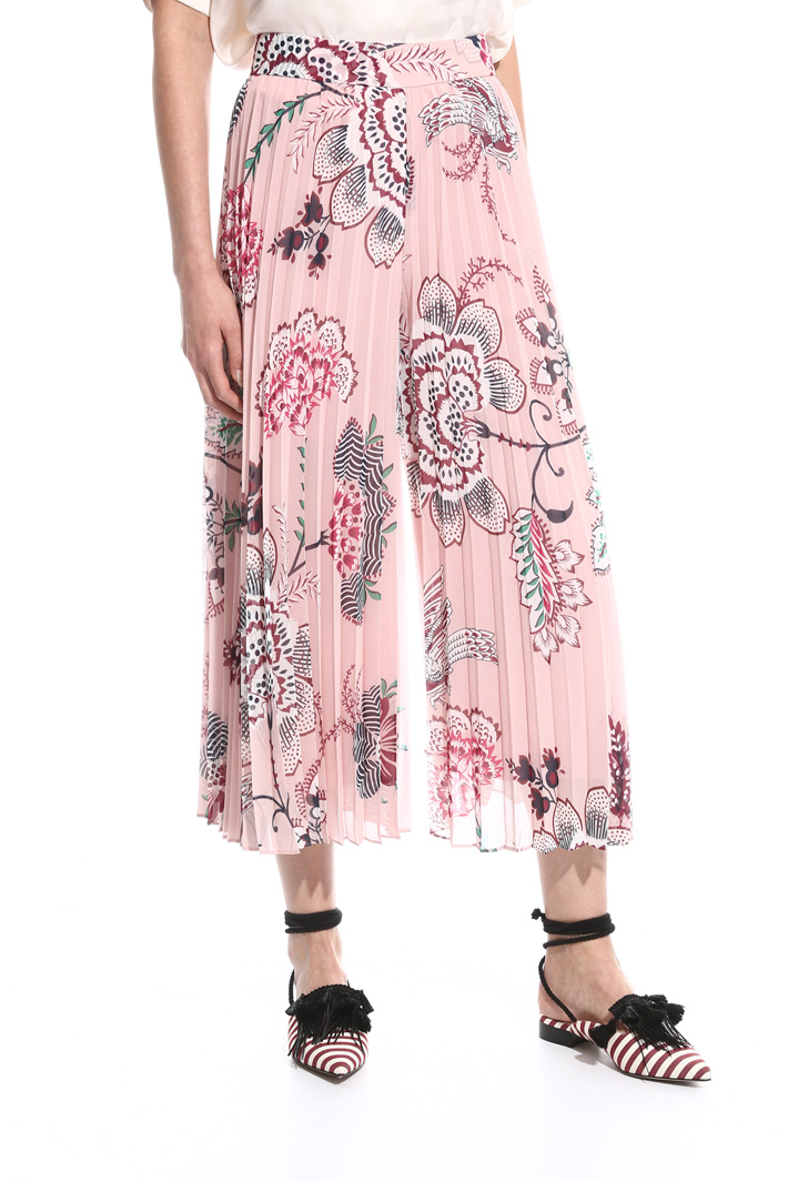 Pleated divided skirt Intrend Pleated divided skirt Intrend