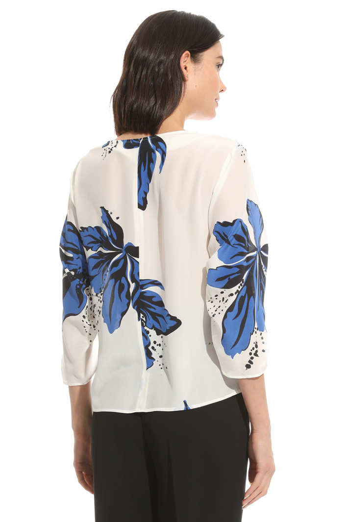 Blusa in crepe stampata Intrend Blusa in crepe stampata Intrend