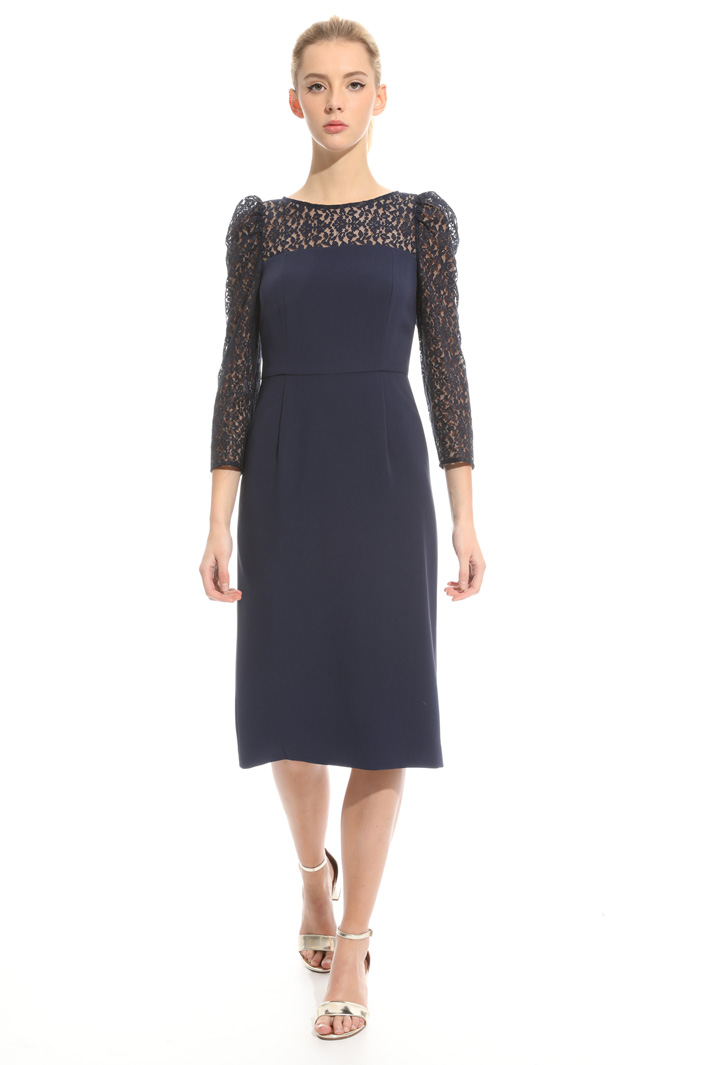 Triacetate and lace dress
Intrend Triacetate and lace dress
Intrend