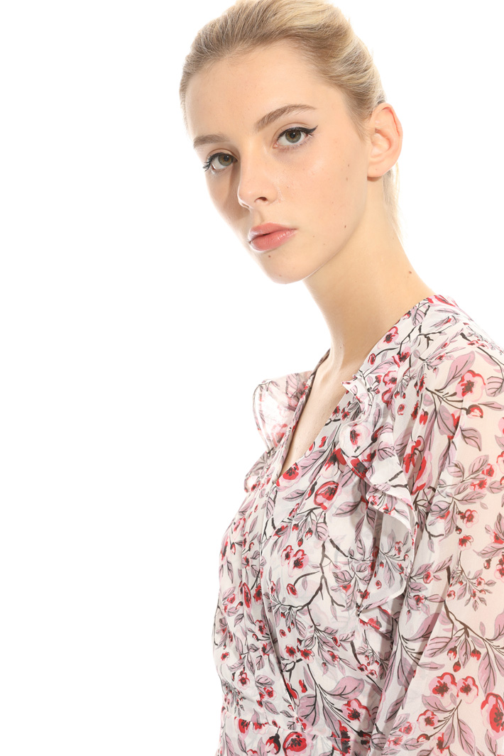 Long dress in gerogette
Intrend Long dress in gerogette
Intrend