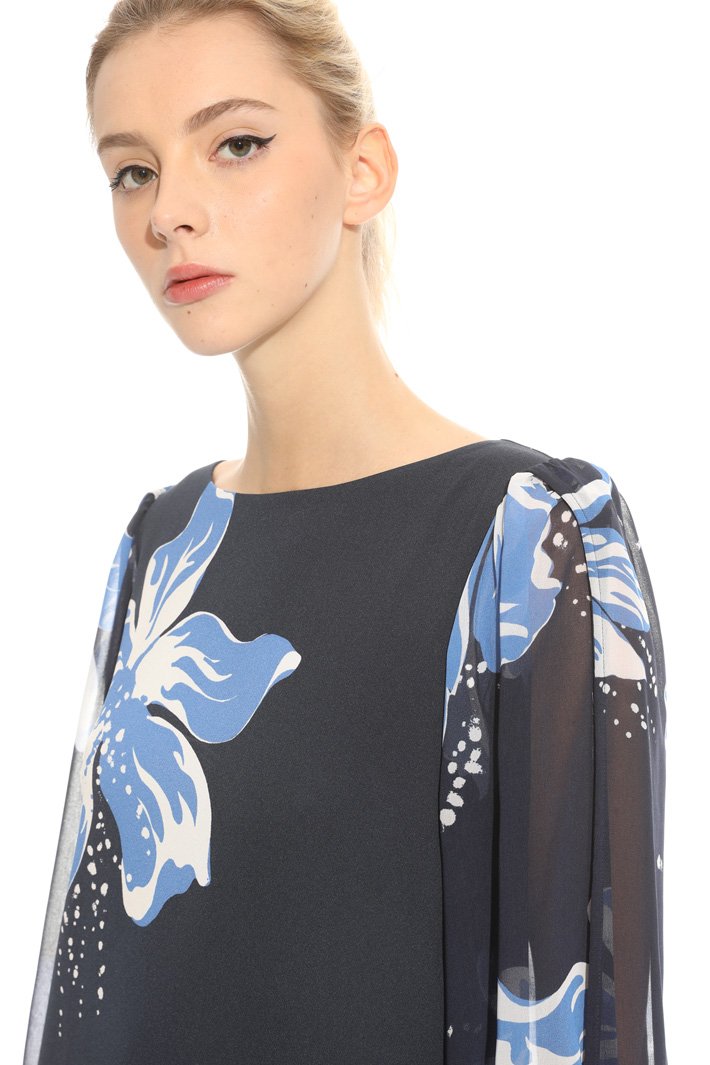 Stretch sablé dress Intrend Stretch sablé dress Intrend