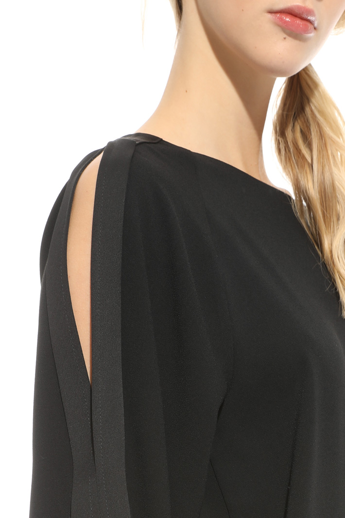 Abito a uovo in enver satin Intrend Abito a uovo in enver satin Intrend