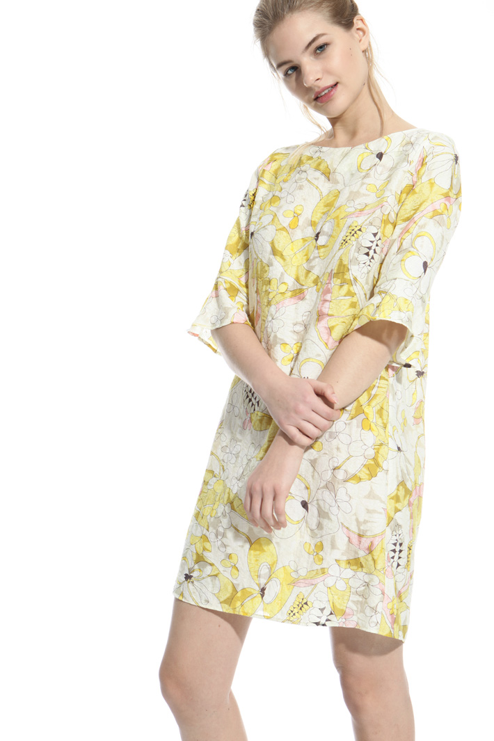 Organza devoré dress
Intrend Organza devoré dress
Intrend