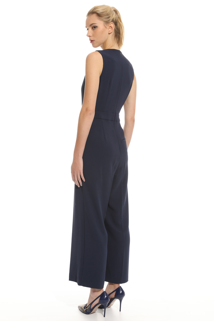 Pleated jumpsuit Intrend Pleated jumpsuit Intrend