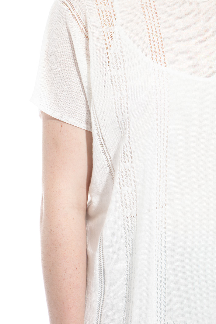 Perforated linen sweater Intrend Perforated linen sweater Intrend