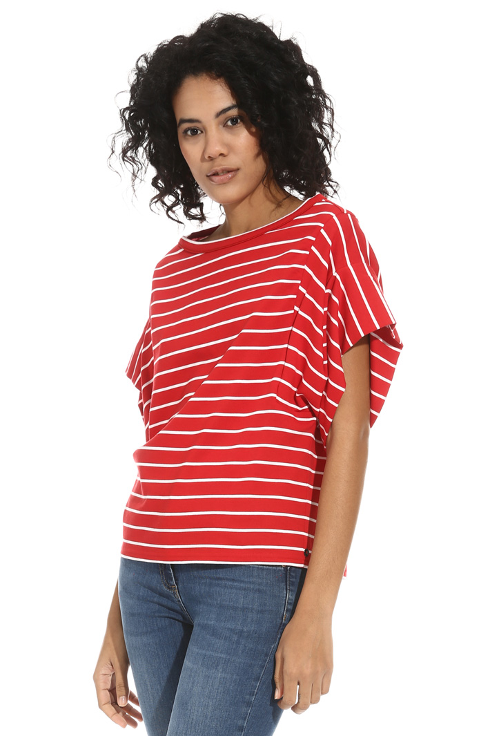 T-shirt in jersey pesante Intrend T-shirt in jersey pesante Intrend