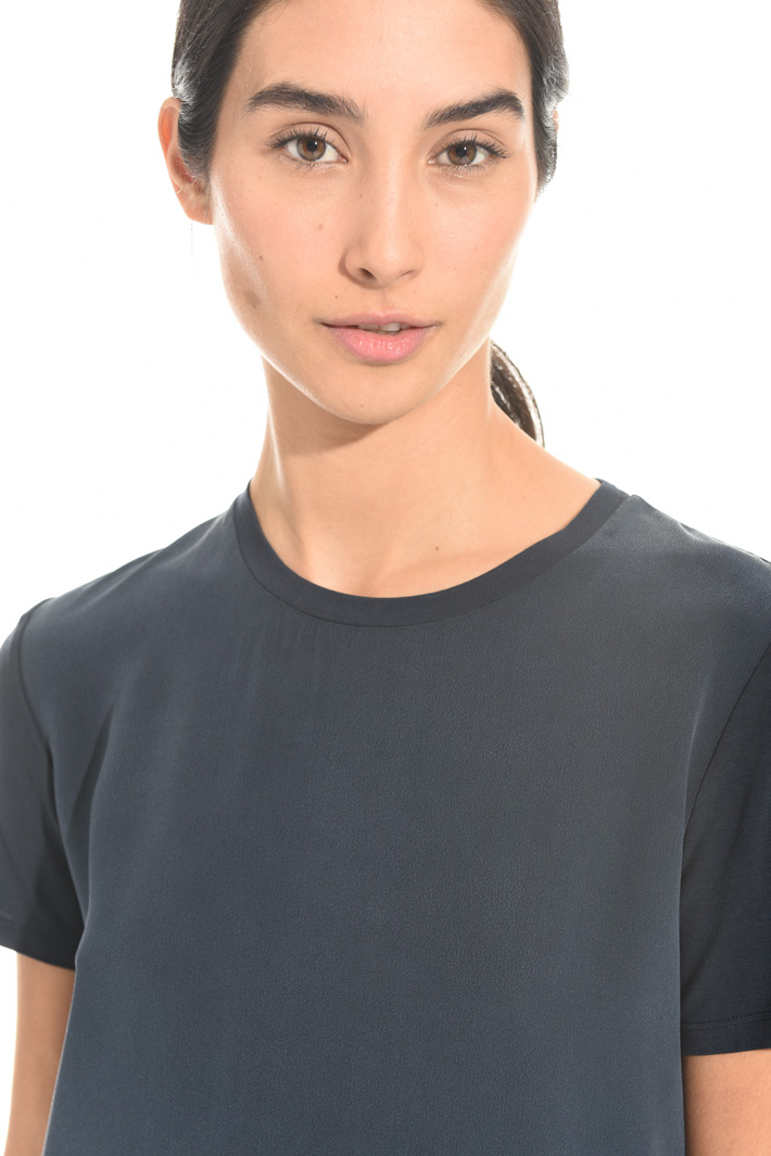 T-shirt in jersey di viscosa Intrend T-shirt in jersey di viscosa Intrend
