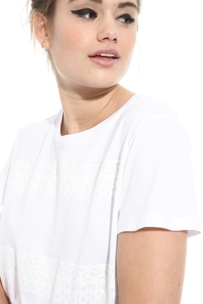 T-shirt con stampa in tono Intrend T-shirt con stampa in tono Intrend