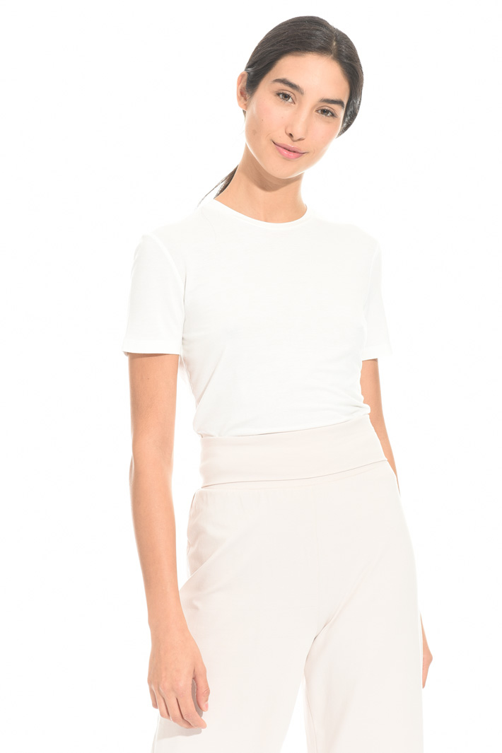 Viscose crepe neck T-shirt Intrend Viscose crepe neck T-shirt Intrend