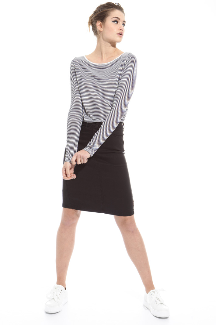 T-shirt in jersey rigato Intrend T-shirt in jersey rigato Intrend