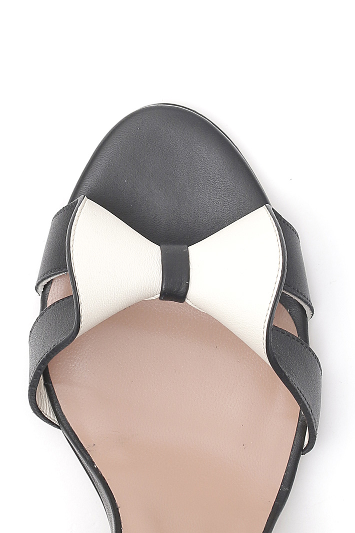Bow detail leather sandals Diffusione Tessile Bow detail leather sandals Diffusione Tessile