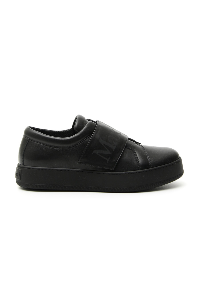 Sneakers in pelle semi lucida Intrend Sneakers in pelle semi lucida Intrend