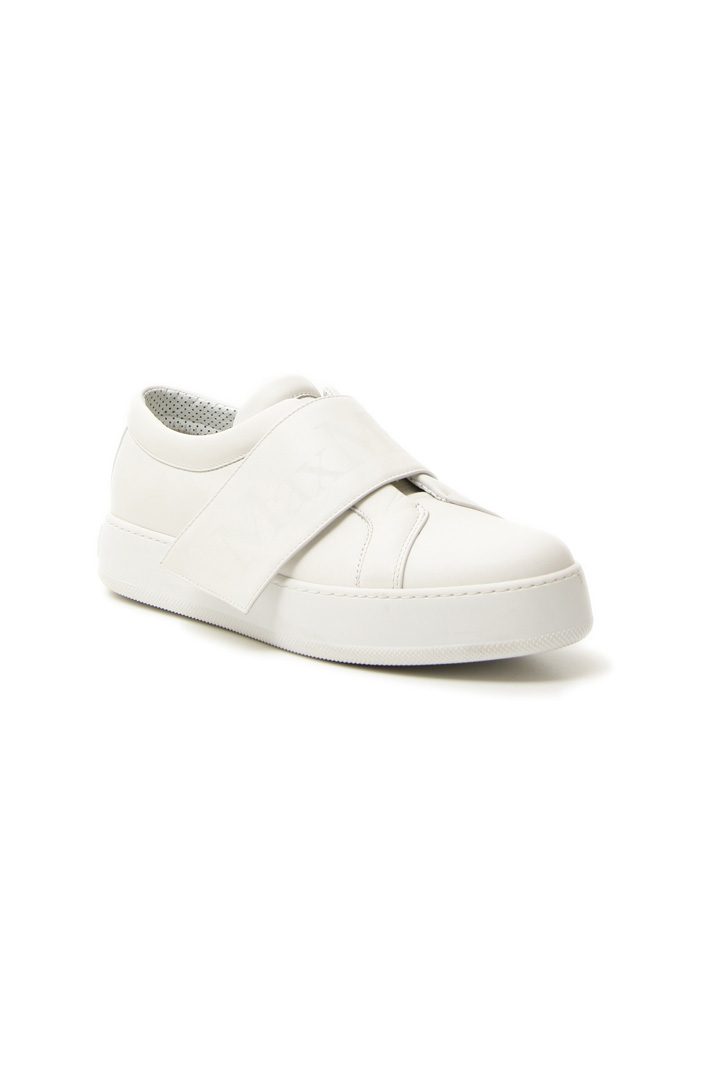 Sneakers in pelle semi lucida Intrend Sneakers in pelle semi lucida Intrend