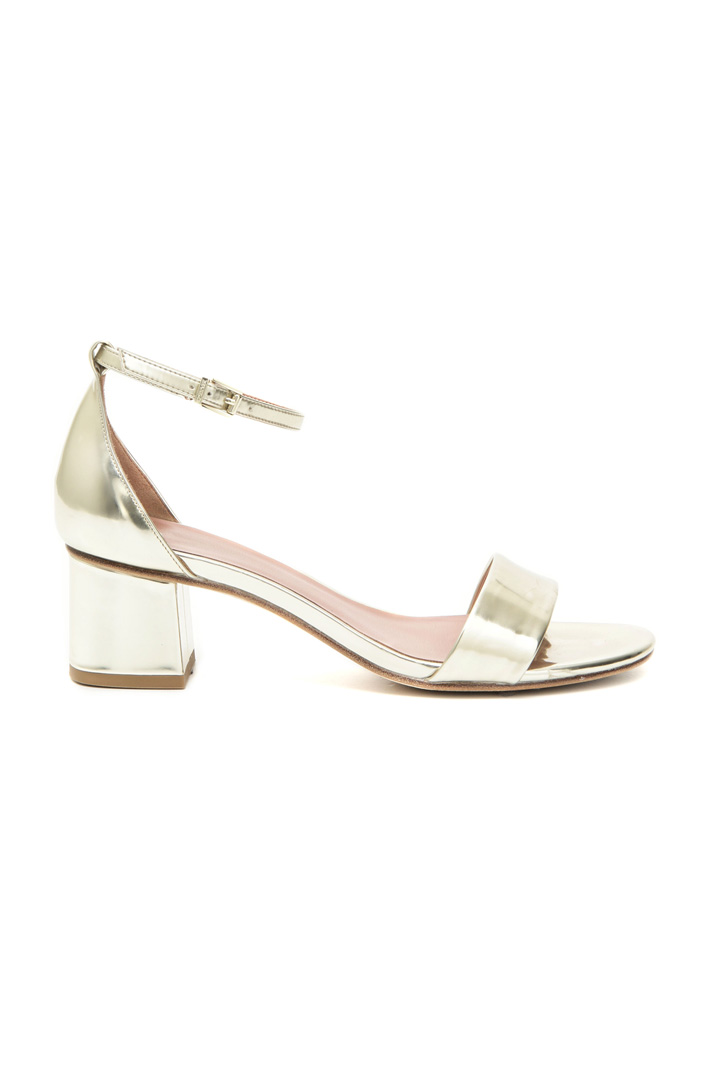 Laminated sandals Diffusione Tessile Laminated sandals Diffusione Tessile