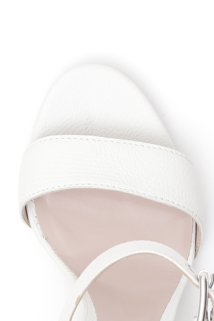 Tumbled leather sandals Diffusione Tessile Tumbled leather sandals Diffusione Tessile