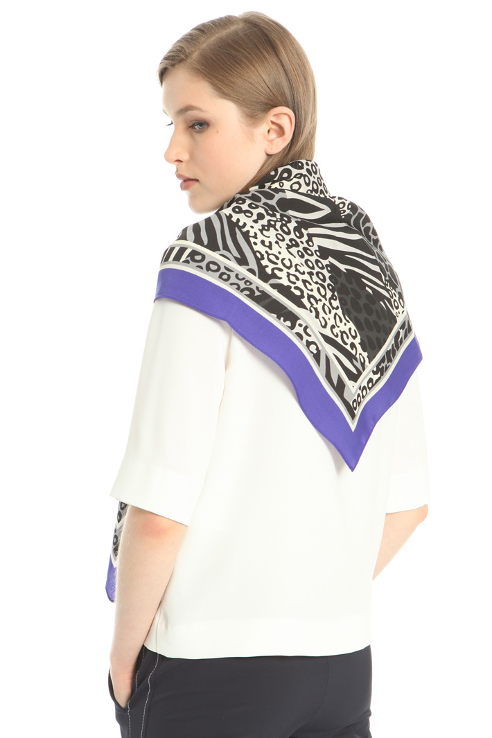Foulard in tessuto stampato Intrend Foulard in tessuto stampato Intrend