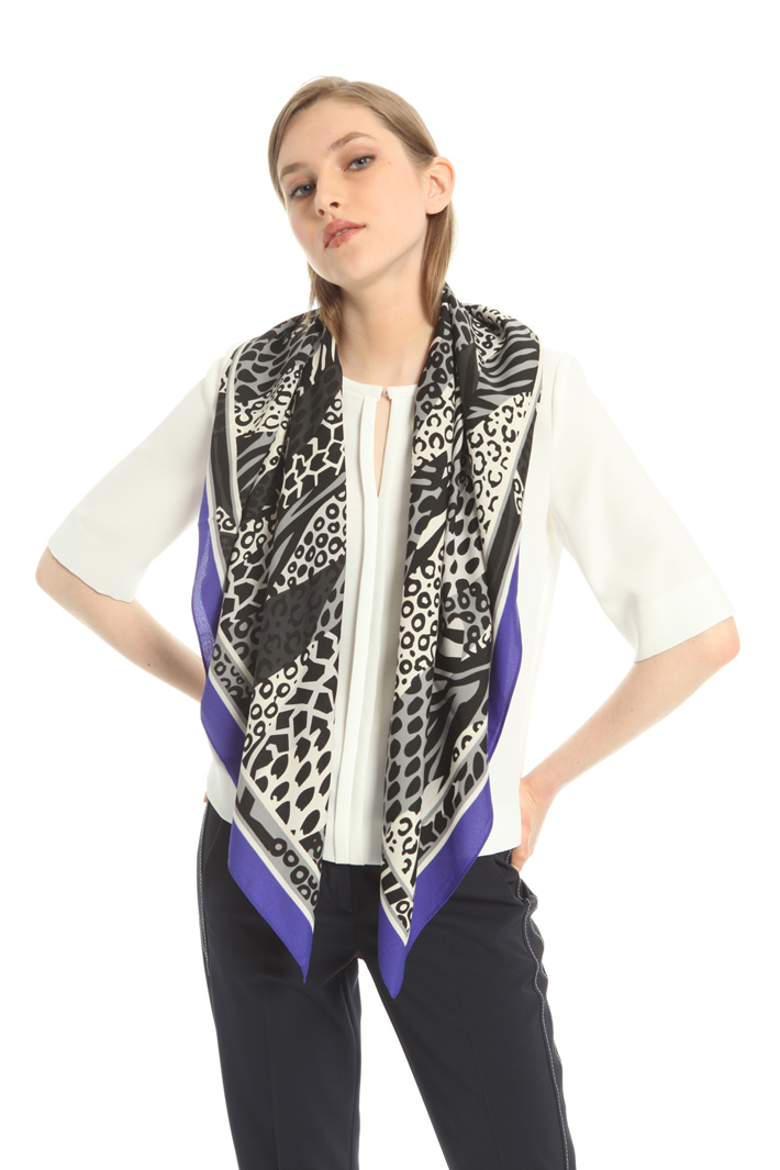 Foulard in tessuto stampato Intrend Foulard in tessuto stampato Intrend