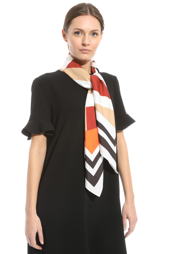 Foulard fluido stampato Intrend Foulard fluido stampato Intrend