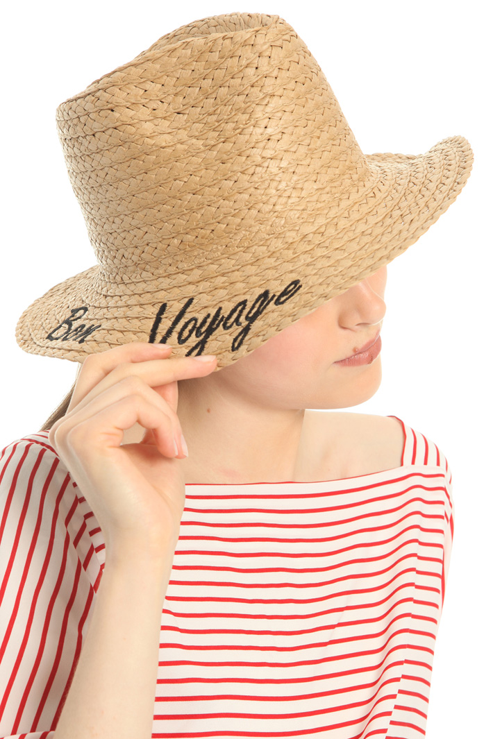 Embroidered fedora hat Intrend Embroidered fedora hat Intrend