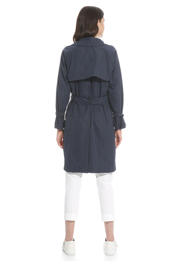 Technical twill trench coat
Intrend Technical twill trench coat
Intrend