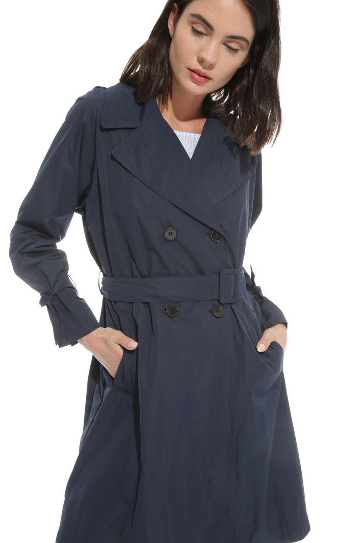 Technical twill trench coat
Intrend Technical twill trench coat
Intrend