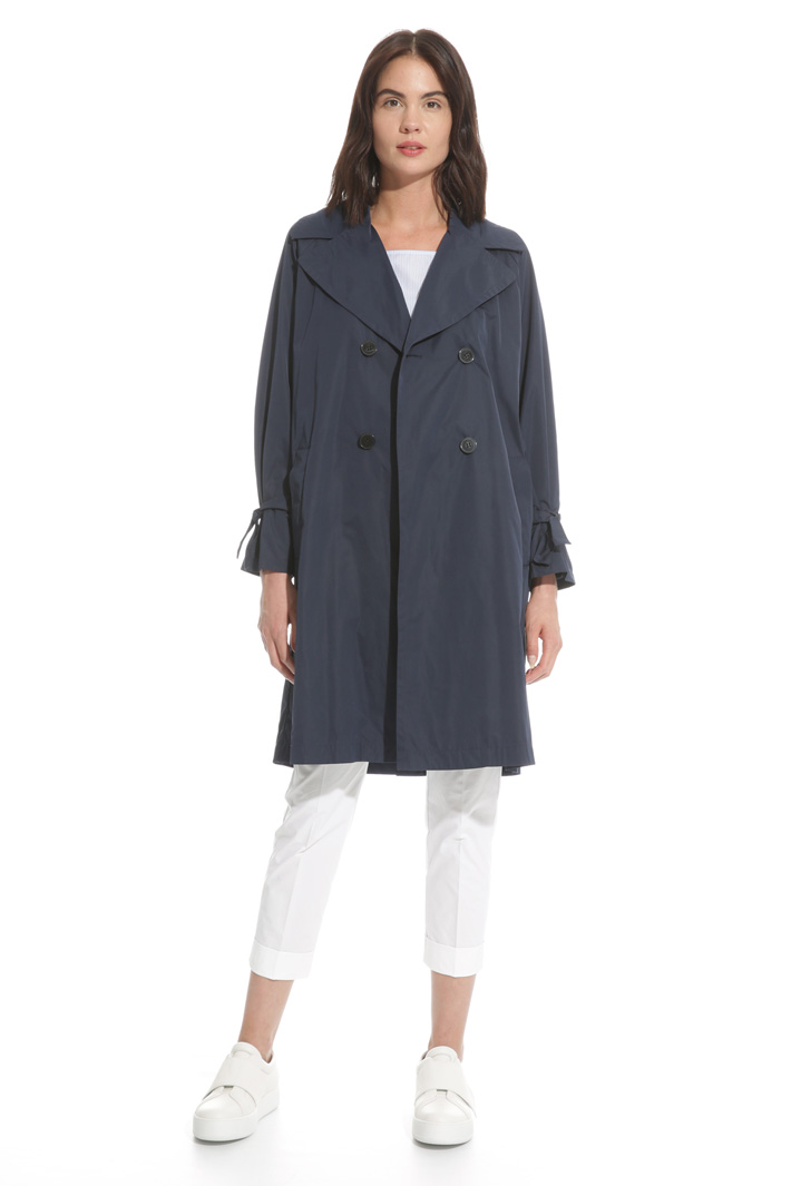 Technical twill trench coat
Intrend Technical twill trench coat
Intrend