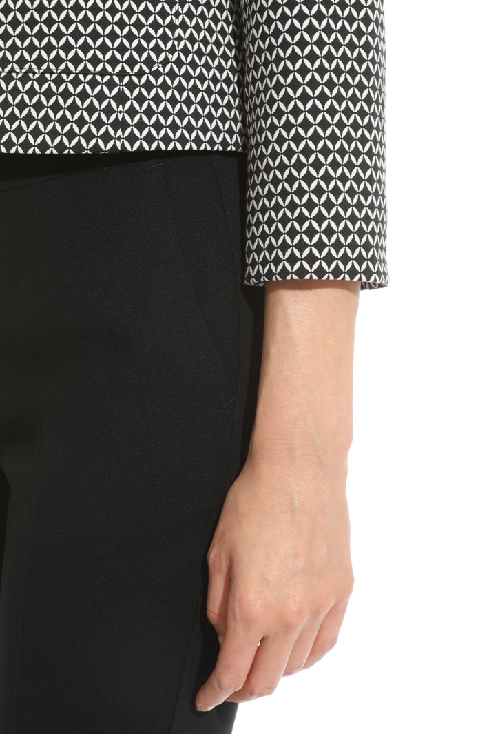 Giacca jacquard con frange Intrend Giacca jacquard con frange Intrend